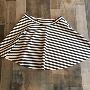 Abercrombie and Fitch, black and cream striped miniskirt